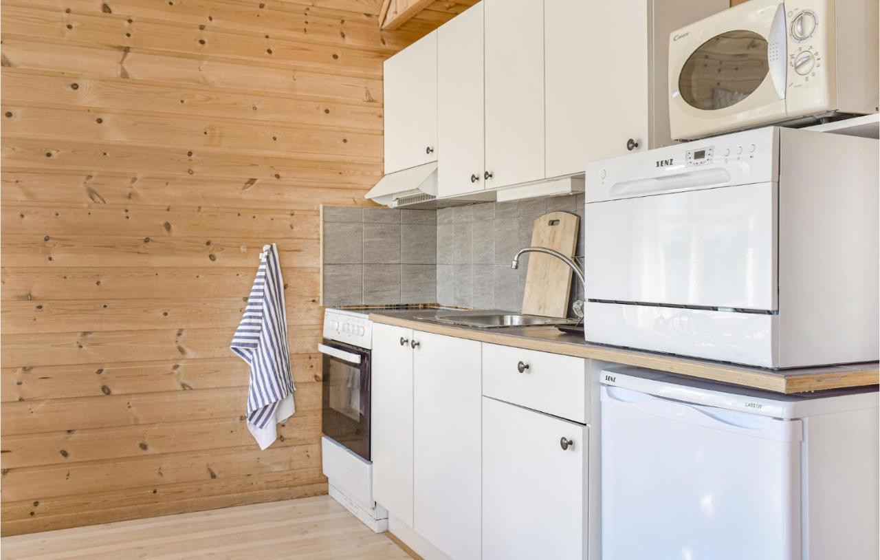 Amazing Home In Vallavik With House Sea View Vangsbygd Εξωτερικό φωτογραφία